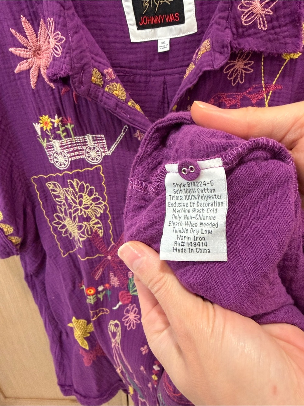 Johnny Was Purple Embroidered Short Sleeve Button-Down Shirt - Picture 4 of 5